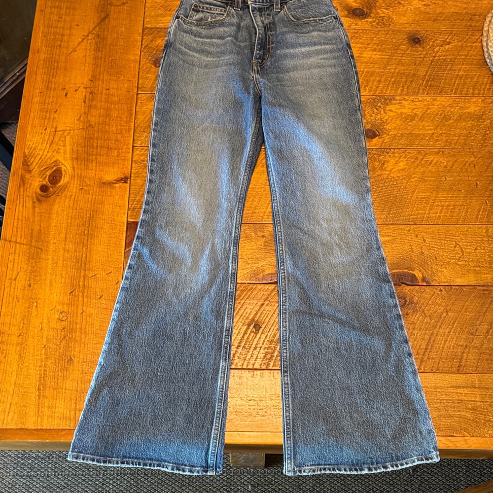 Levi's Women's Wide Leg Jeans in Denim Blue